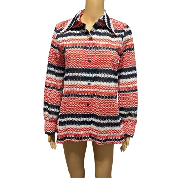 Vintage Patriotic Long Sleeve Button-Up Top
Size 14 - Picture 2 of 12